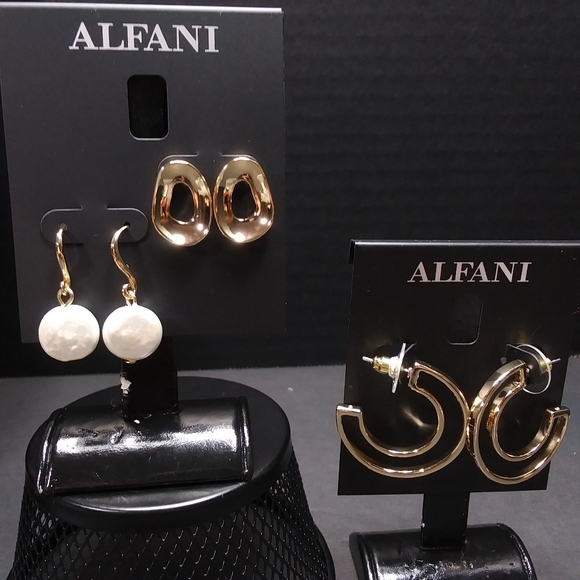 ALFANI Elegant Gold Tone Pierced Earrings 3 Classic Pairs Post & Wire NWT - Picture 11 of 12